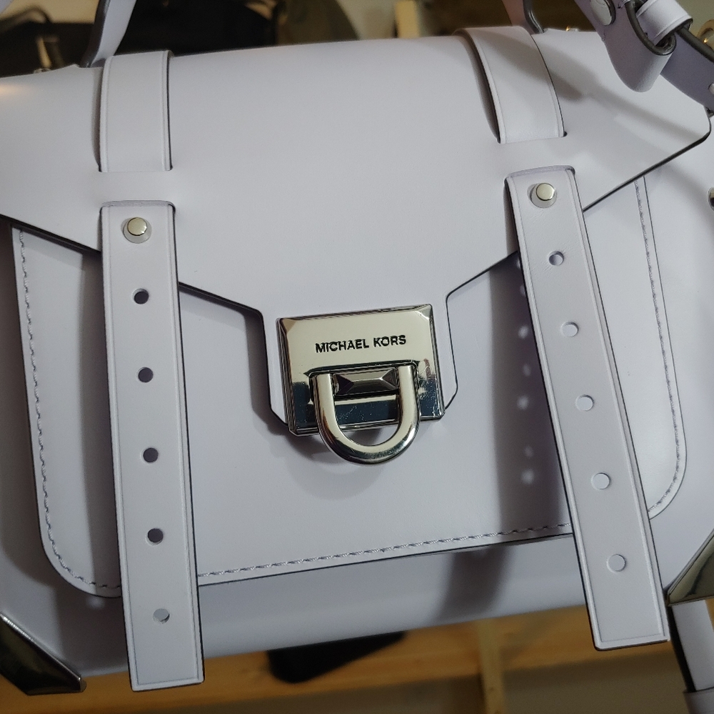 💲SOLD💲NWT MICHAEL KORS Manhattan Leather Satchel - Picture 12 of 12